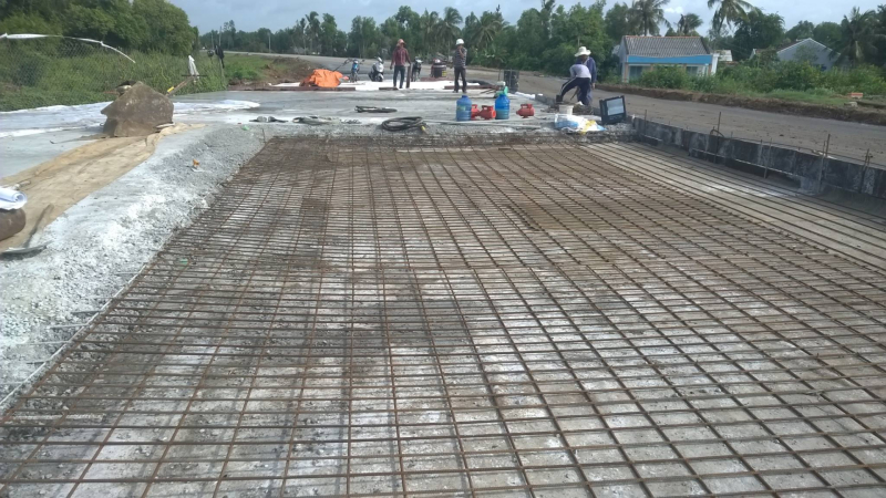 Bê Tông Tay Ngọc Quân – Giải Pháp Nền Bê Tông Phẳng Đẹp Cho Nhà Xưởng, Kho Bãi